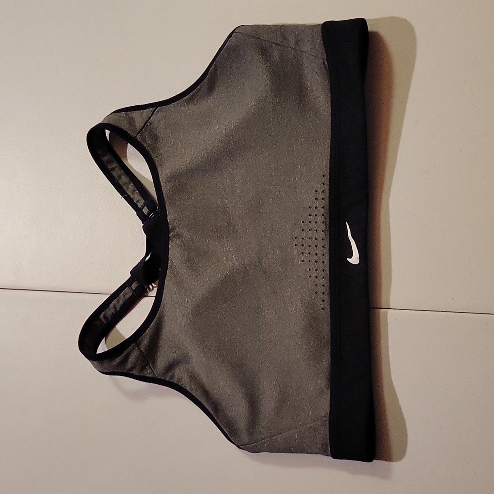 COPY - Nike sports bra